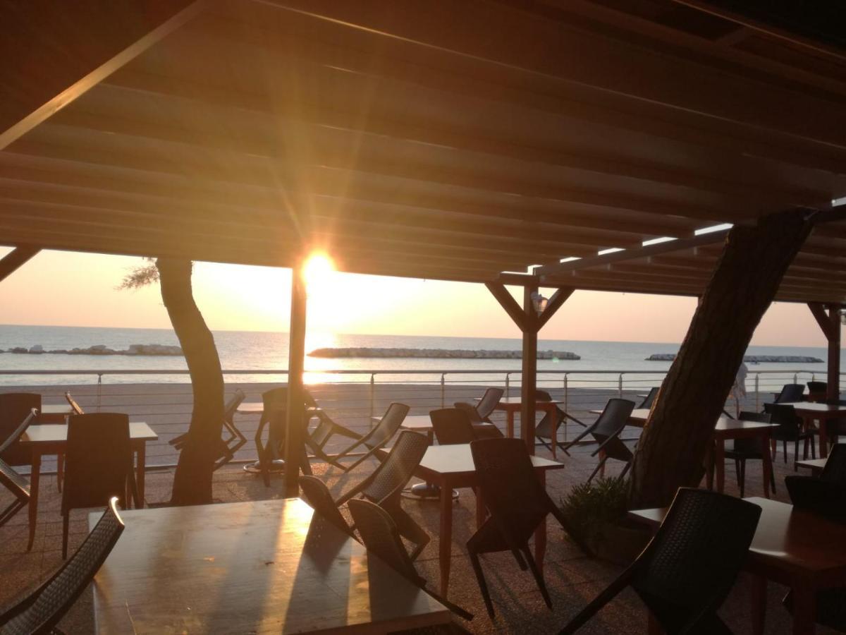 Camping La Pineta Porto Recanati Eksteriør bilde